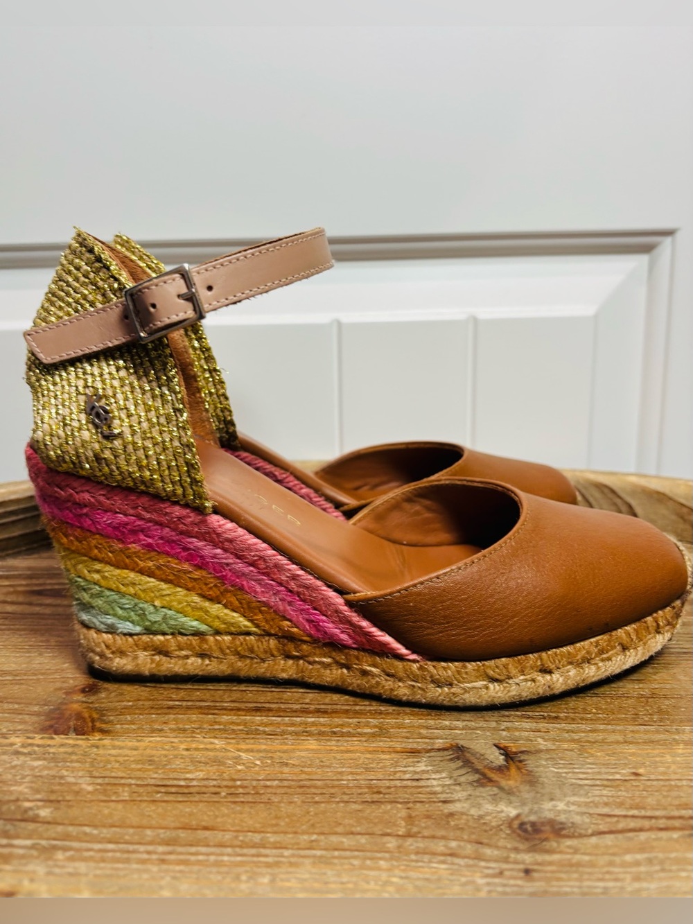 Kurt Geiger Tan Rainbow Wedge Espadrilles with Braided Heel sz 38 🌈